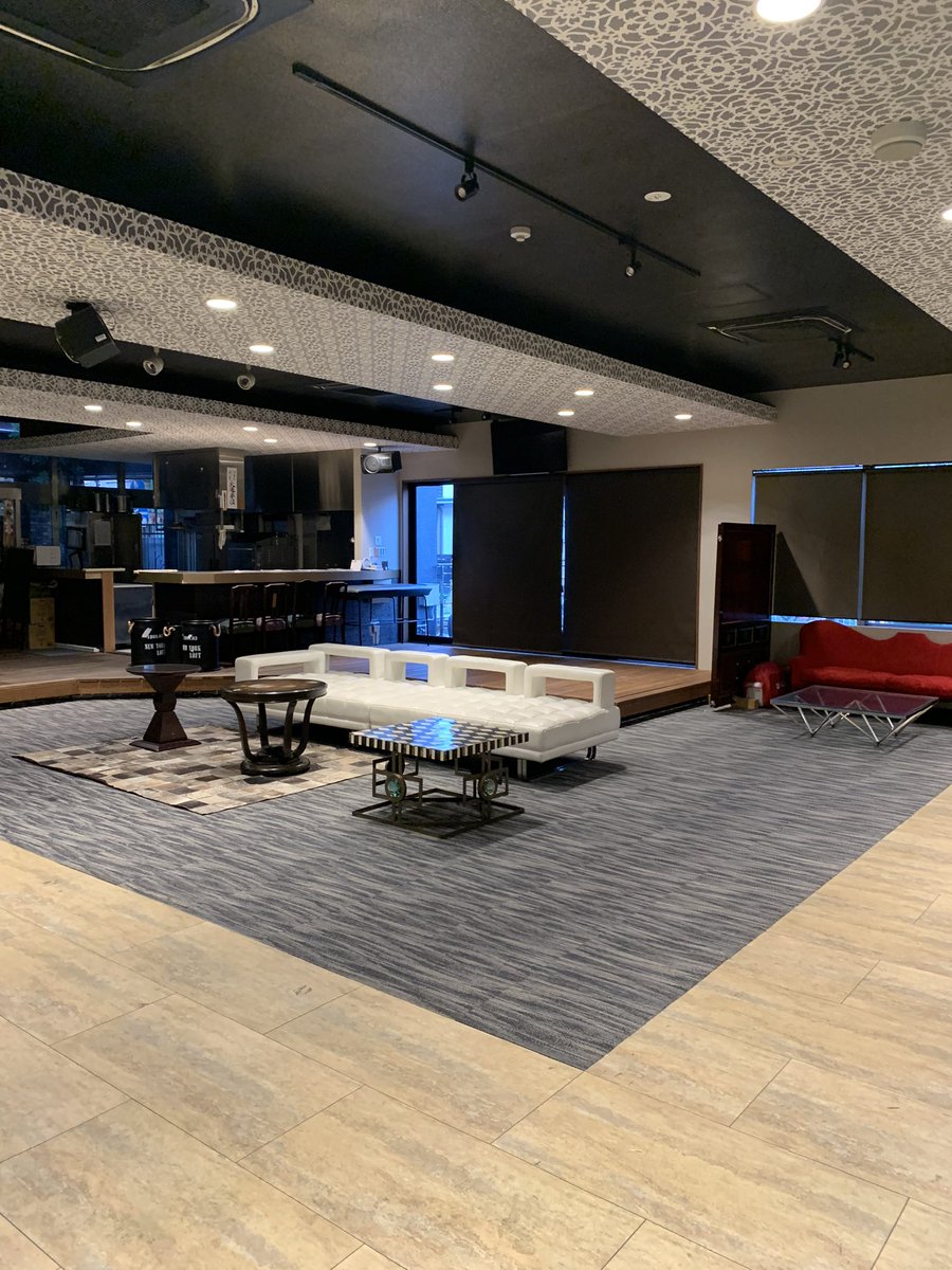 doppelgengerlab's tweet photo. 11/19(日)飛田新地で開催するリリパの打ち合わせしてきた
こんな会場を貸して貰えるよ！
やばいでしょ
皆遊びに来てな！歴史刻むぞ https://t.co/SiwRdVtUHx