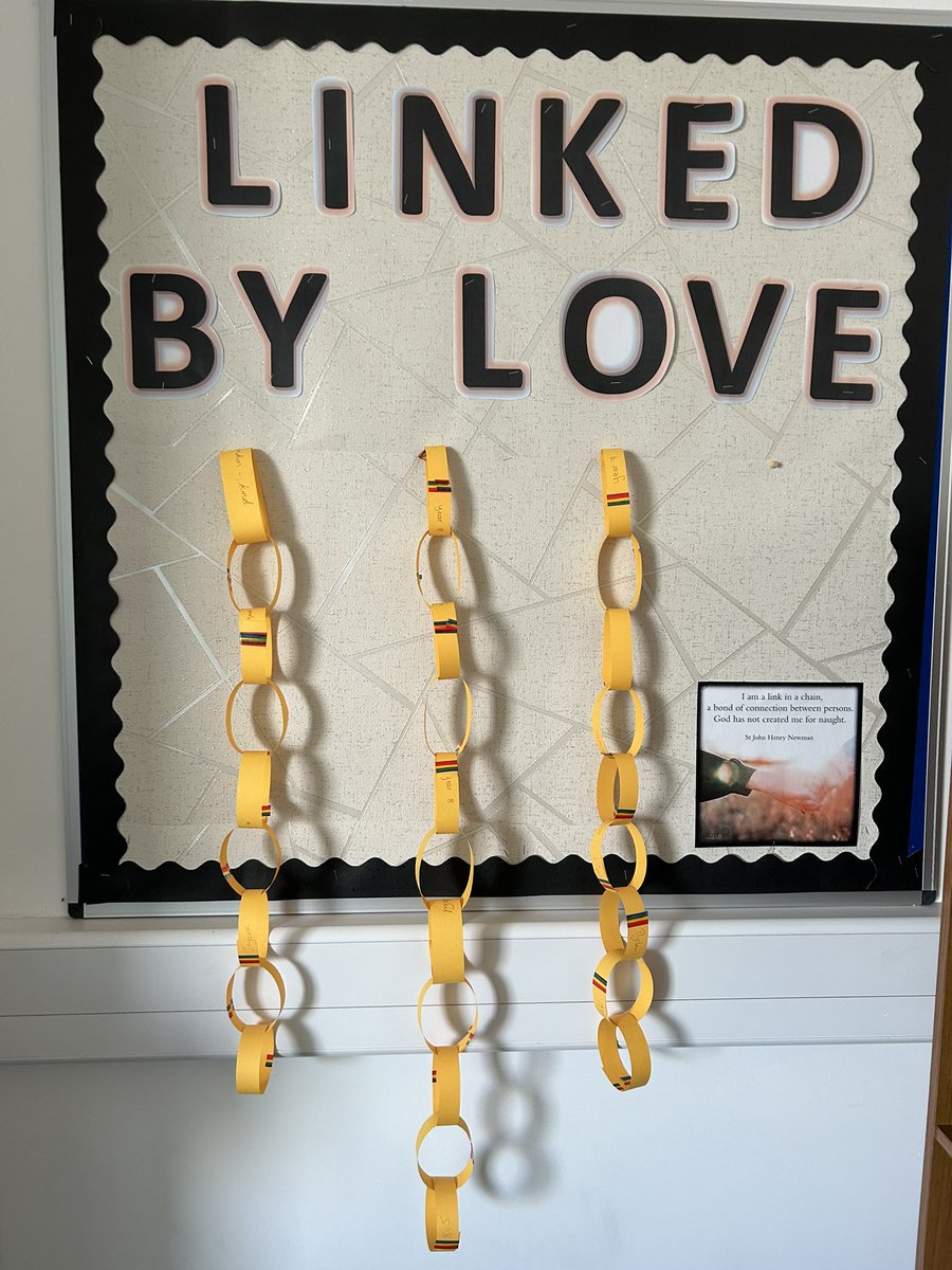 jenken88's tweet photo. Well my classes asked so they have received! Last term they really enjoyed being caught in acts of love, service, dignity and courage. 8c5 are determined to win this time and are currently in the lead #linksinachain #getcaughtbeingkind #lookforthegoodmoments https://t.co/oFPtxW7x2U