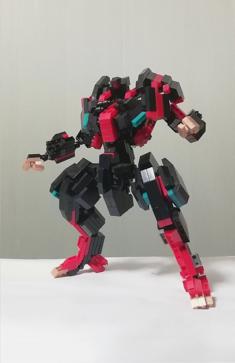 赤×黒といえば私の場合はやはりコレを推したい！ 1/144スケール『魔獣