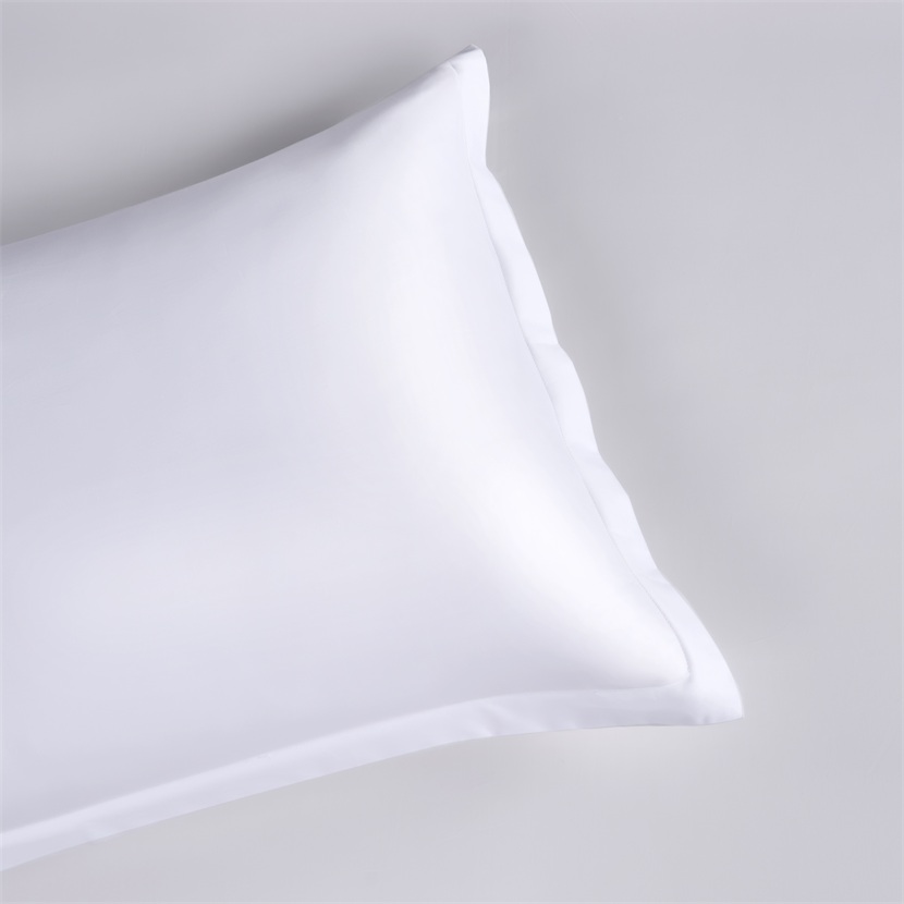 SidefuTextile's tweet photo. Made from premium quality satin, our bedding set offers a silky smooth touch that is gentle on the skin. The satin fabric provides a lustrous sheen, adding a touch of elegance to your guest rooms.
https://t.co/ROUMS2rRgz
#whitebeddingset #hotellinen #bedlinen https://t.co/ARwO66LzWg