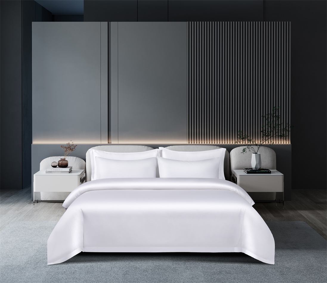 SidefuTextile's tweet photo. Made from premium quality satin, our bedding set offers a silky smooth touch that is gentle on the skin. The satin fabric provides a lustrous sheen, adding a touch of elegance to your guest rooms.
https://t.co/ROUMS2rRgz
#whitebeddingset #hotellinen #bedlinen https://t.co/ARwO66LzWg