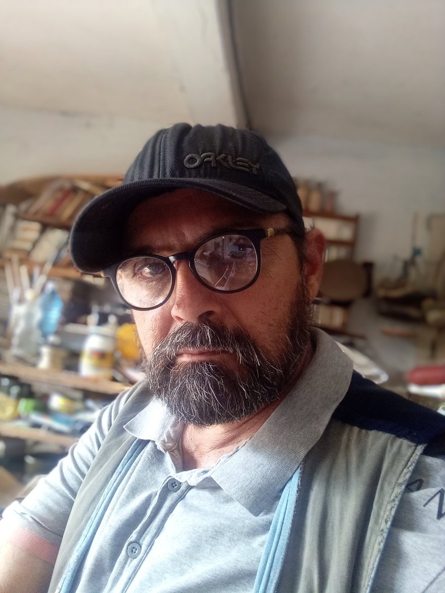 LamelasOrtiz's tweet photo. Yo también tengo un sueño.
Ver una #Cuba:
#Libre
#SinDictadura
#SinPCC
#SinSocialismo
#SinLosCastro
#SinHambre
#SinMiseria
#SinApagones
#SinPresosPoliticos
•••
Espero que no sea mucho pedir. https://t.co/c6CGqKSj7Z