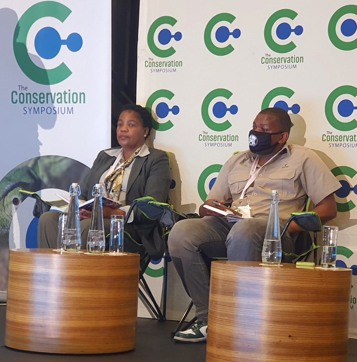 IUCNSouthAfrica's tweet photo. Good Morning! We are excited for today to start the @conservationsym with the @IUCNSouthAfrica session focusing on #Strengtheningpartnerships to support GBF, Adaptation and Resilience! #ConservationOutcomes @SANParks @environmentza @BirdLife_SA @pheladi1 @SANBI_ZA @LutherAnukur https://t.co/tqYWDtJwrm