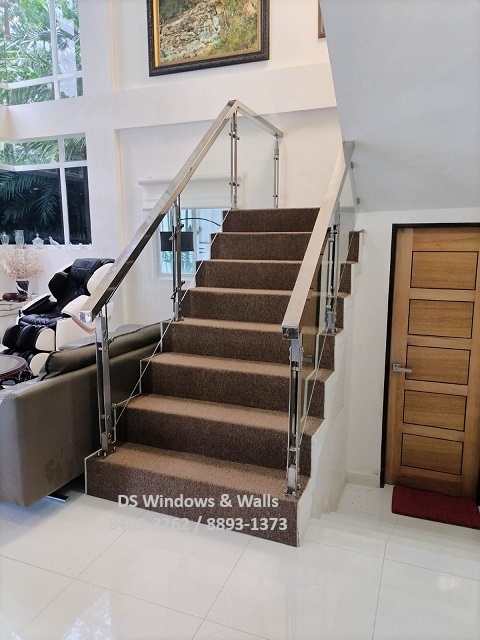 dswindows's tweet photo. Carpet for Stairs : What are the Benefits – Makati Installation https://t.co/rCwXxtV9bE https://t.co/WXNiYagX9C
