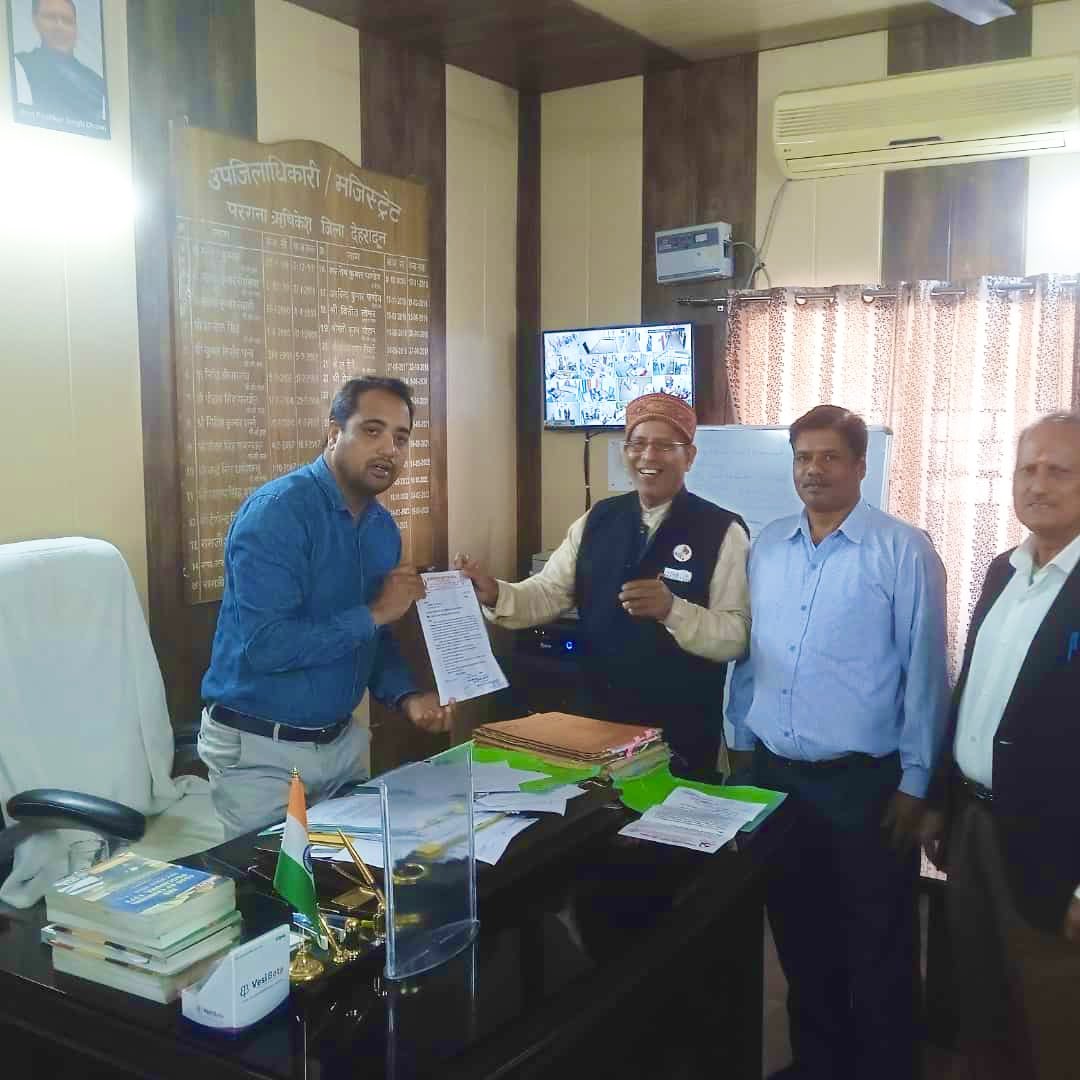 CpiUttarakhand's tweet photo. Immediately Stop this Genocide of Palestinians

Com. @JagdishKuliyal , State Secy Uttarakhand 

  #CPI #cpiuttarakhand #Palestine #solidarity #07November

#communistpartyofindia https://t.co/Jn2iS2SUmu