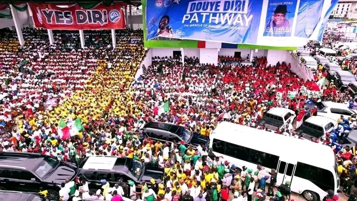 SymplyBethsheba's tweet photo. Bayelsans in one accord for @govdouyediri come November 11.

#ThisSaturdayForDiri
#YesDiri https://t.co/dULeuyNavy