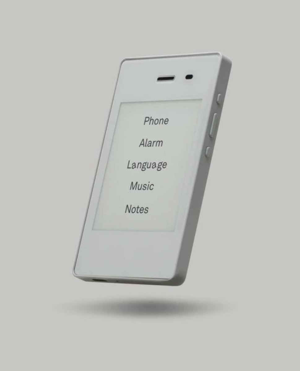 Angela_Martini's tweet photo. Kendrick Lamar's PGLang To Release A New Minimal Phone' Without An Internet Browser Or Social Media https://t.co/ruWydMemhf