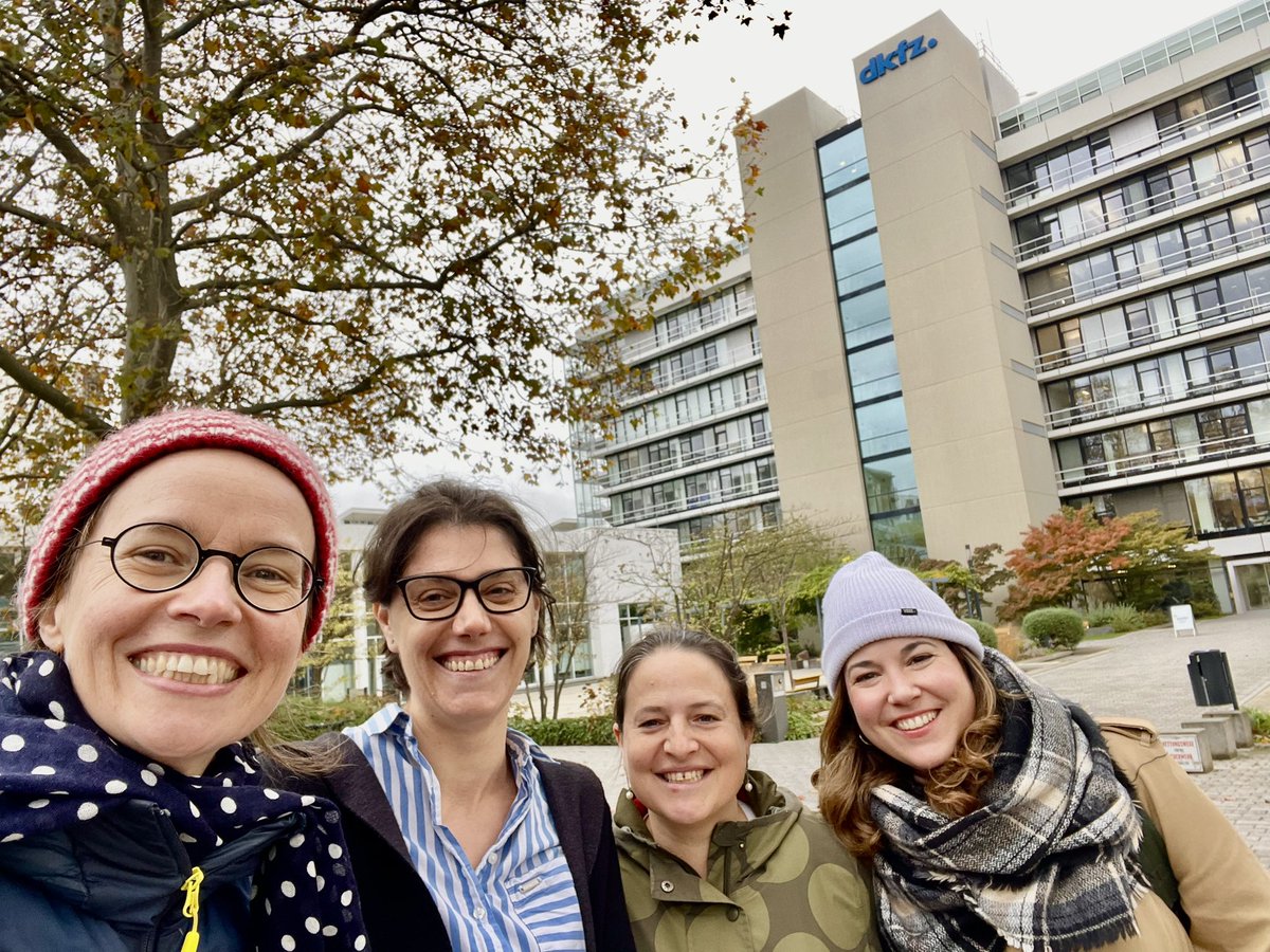 Pre-meeting photo with our fantastic hosts @PatriziLab @laupellegrini and Violeta. Thanks for bringing us to beautiful Heidelberg!