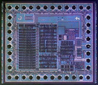 m_hikko's tweet photo. November 8:
Jack St Clair Kilby, an American electrical engineer, is known for creating the first integrated circuit (IC) and was awarded the 2000 Nobel Prize in Physics for his achievement.
#JackKilby #Nobel https://t.co/MV4ngbpLvq