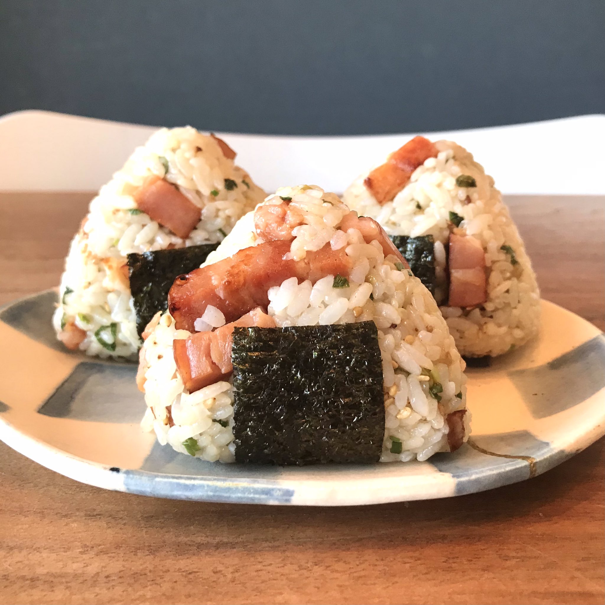 おにぎり 1238161.jpg