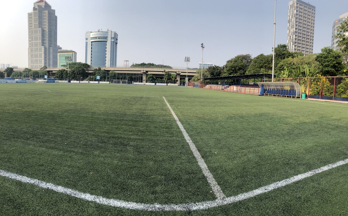 Siap-siap berlatih untuk rematch melawan <a href="/SelebritisFC/">SFC</a> &amp; <a href="/ColossusFC/">Colossus FC</a> 😎🫵