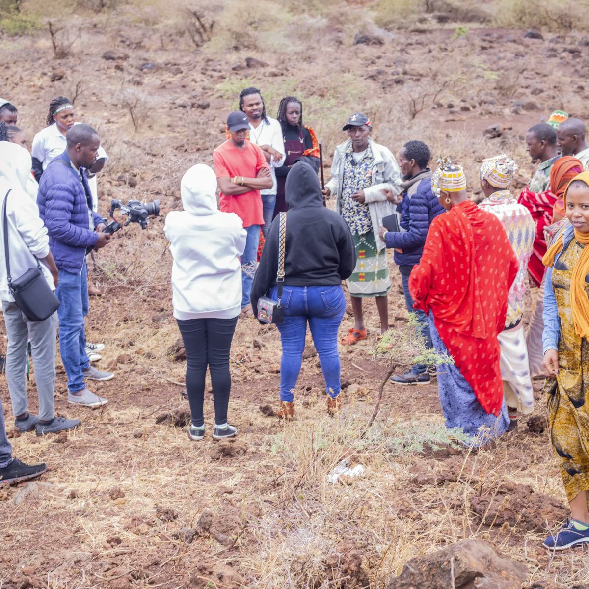 INUKAAfrika_'s tweet image. From the words of Ms. Ibrahim, we learn that implementing NbS requires full engagement and consent of the indigenous and local community.🌻

INUKA explored this while in the study visit with the NaPO team as they involve the community in restoring their ecosystem.🌲
#y4n  #nbs