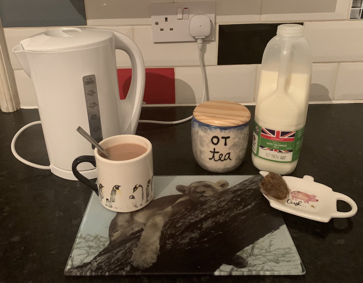 UoW_OT's tweet image. Day 3 of #OTweek, today’s occupation is making a cup of tea. This is often used in occupational therapy assessments because for many it is a meaningful occupation. But it also requires a range of skills including, motor skills, mobility, planning, sequencing and motivation.