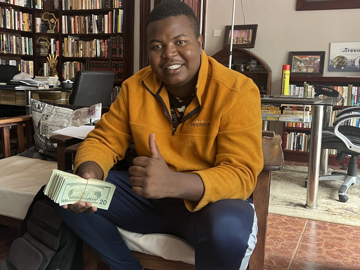 I would like to thank everyone who donated to the Job Sikhala fundraiser. I have handed the money to Job Sikhala’s son, Job Sikhala Junior @JnrWiwa. He asked me to thank everyone who donated and Retweeted the fundraiser. The total figure was US$6060 after Go-Fund administrative…