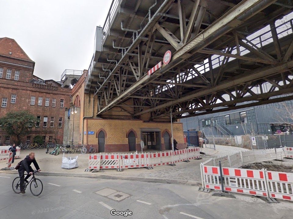librisumaps tweet picture