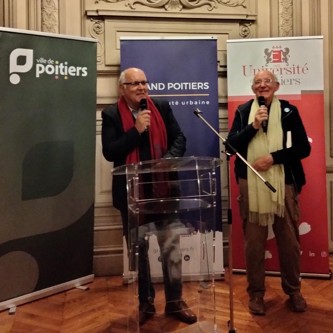 ISAE_ENSMA (@isae_ensma) on Twitter photo ✈️#welcome to #Poitiers ! 🚀
<a href="/KhoudeirMajdi/">Khoudeir Majdi</a>, directeur <a href="/ISAE_ensma/">ISAE_ENSMA</a>, présent à l'Hôtel de Ville de Poitiers, pour accueillir les #étudiants #internationaux lors de la Nuit des étudiants du Monde, organisée par <a href="/poitiersfr/">Poitiers</a> et l'ensemble des partenaires de la #VieÉtudiante. ✈️#welcome to #Poitiers ! 🚀
<a href="/KhoudeirMajdi/">Khoudeir Majdi</a>, directeur <a href="/ISAE_ensma/">ISAE_ENSMA</a>, présent à l'Hôtel de Ville de Poitiers, pour accueillir les #étudiants #internationaux lors de la Nuit des étudiants du Monde, organisée par <a href="/poitiersfr/">Poitiers</a> et l'ensemble des partenaires de la #VieÉtudiante.