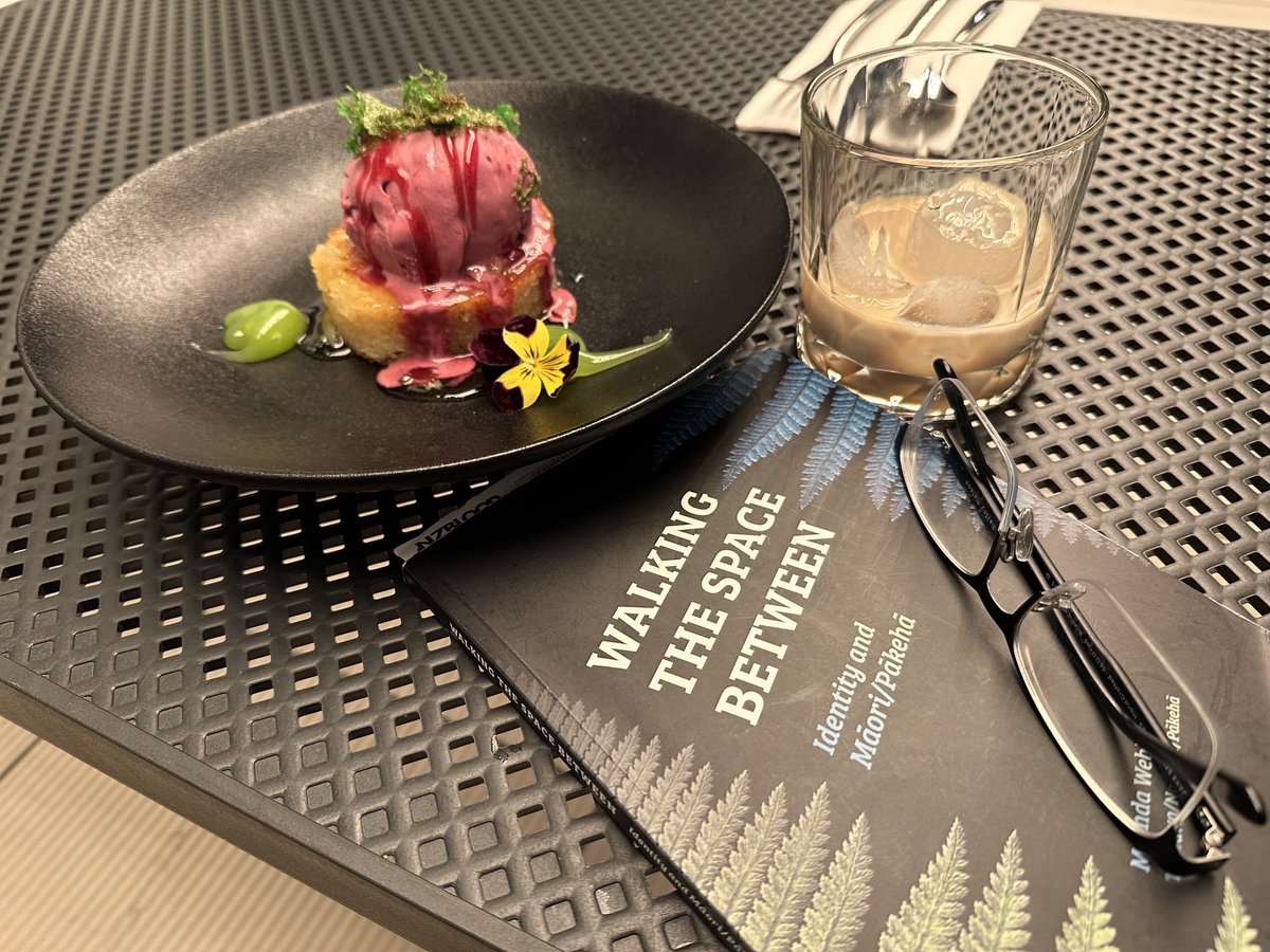 mikejbain's tweet image. Perfect way to close out my first day in Christchurch. #PhDstudy #treat