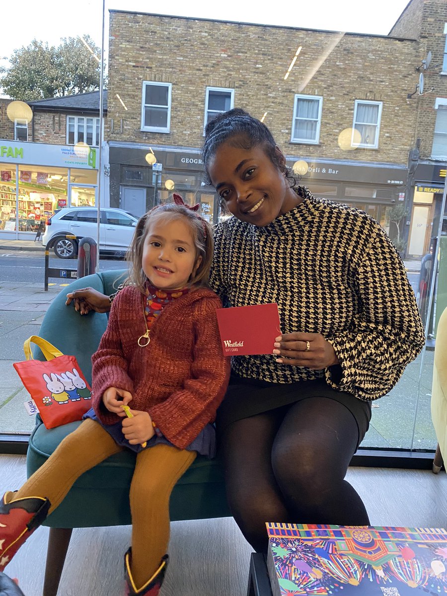 🎃👻 A huge congratulations to Edie for absolutely slaying the Halloween costume game! 🎉👗