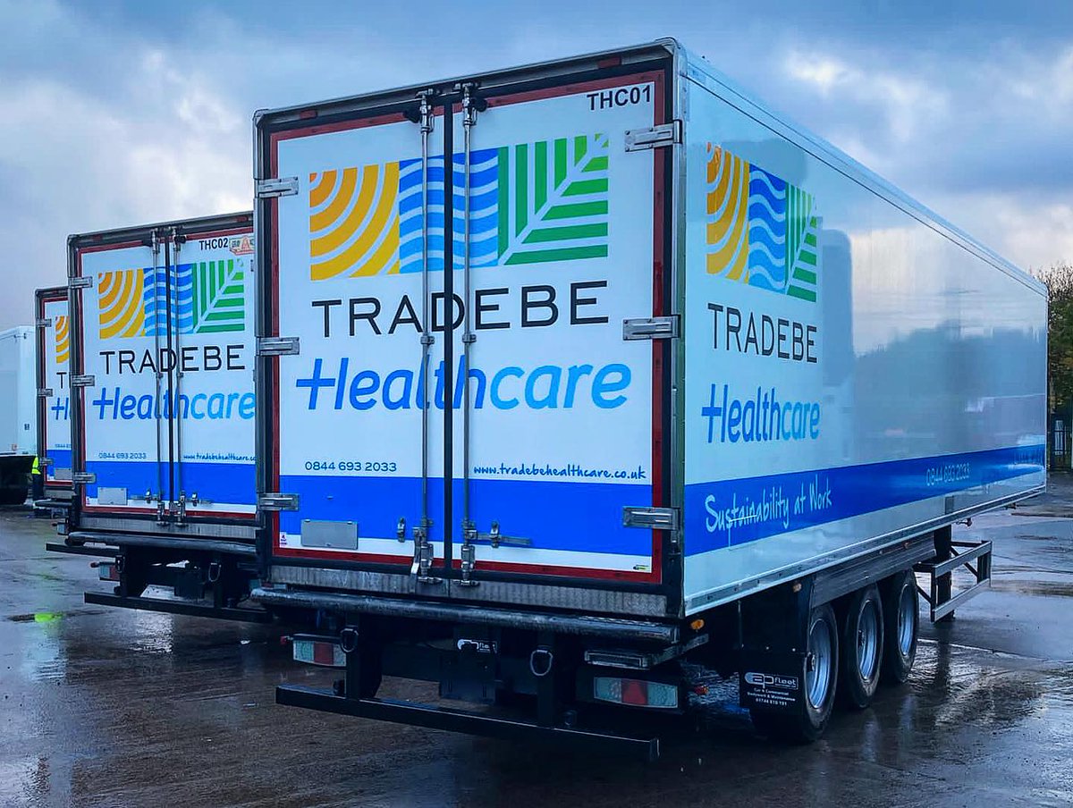 RGVA_ltd's tweet image. Freshly branded trailers to brighten up a gloomy day! Here’s 3 of the 18 trailers we’re branding for TRADEBE Healthcare through our good friends at @DawsongroupTT  &amp;amp; @RTS_Trailers 👌🏼
#trailergraphics #truckgraphics #fleetgraphics #fleetbranding