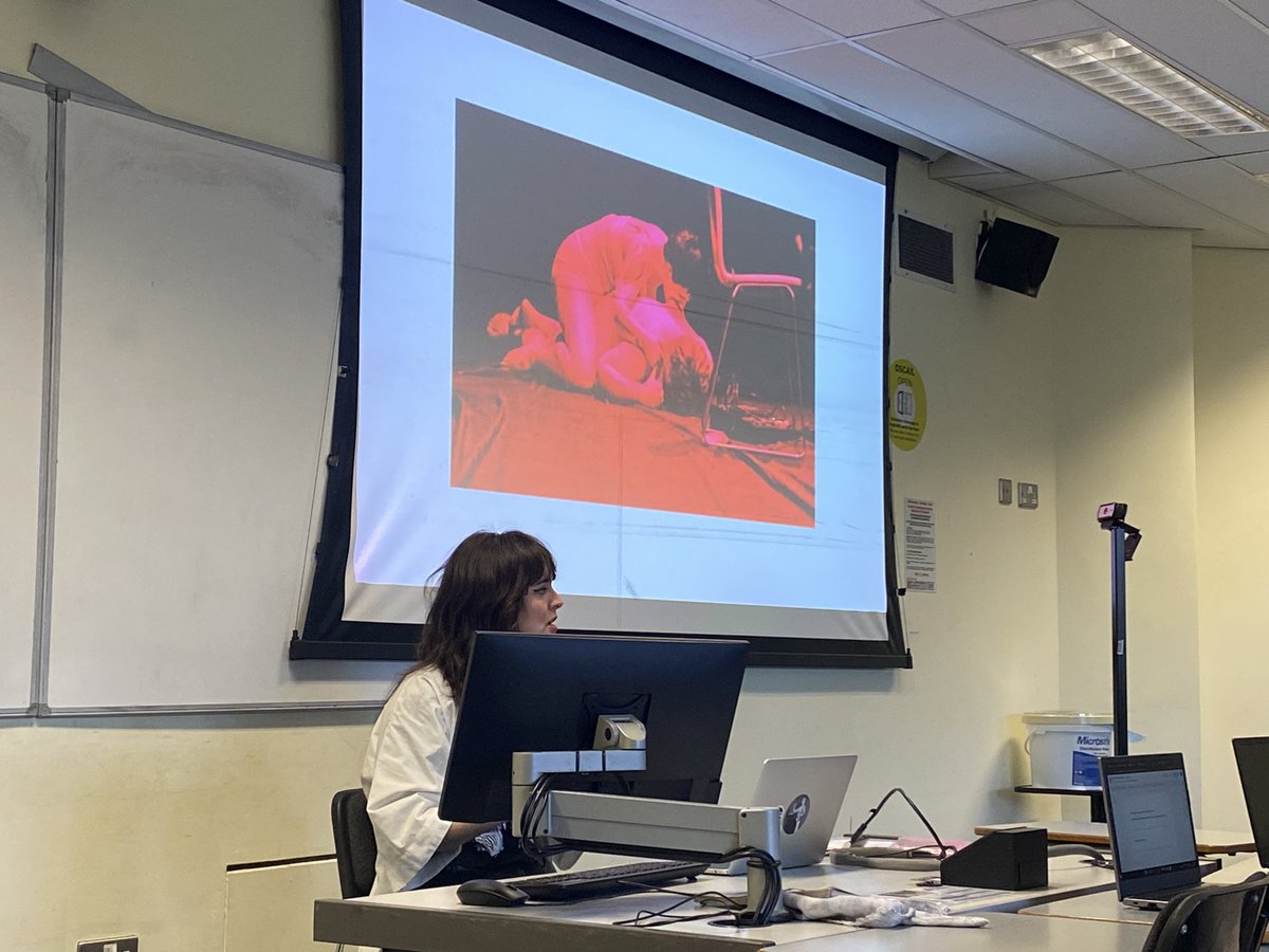 Experimental sound artist Vicky Langan is giving a guest talk to our BA English “Special Topics in Literature and Culture” students about her multi-disciplinary practice and deep connection to the arts community in Cork.