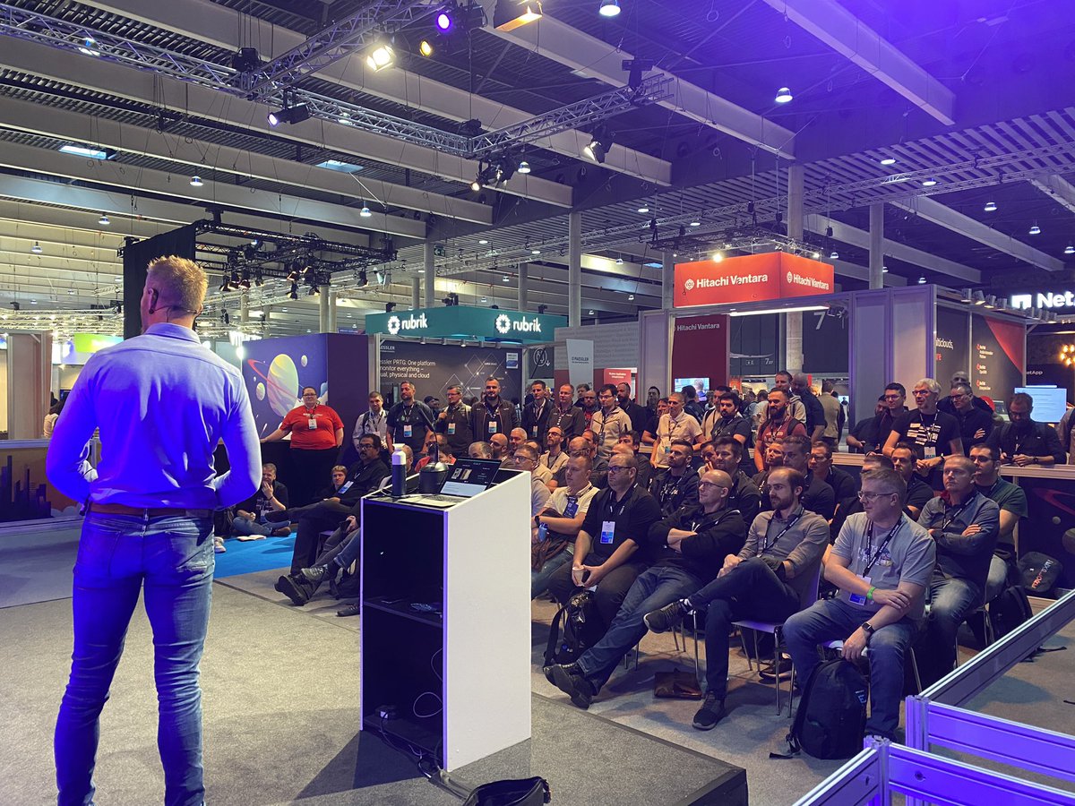 VMware User Group tweet media