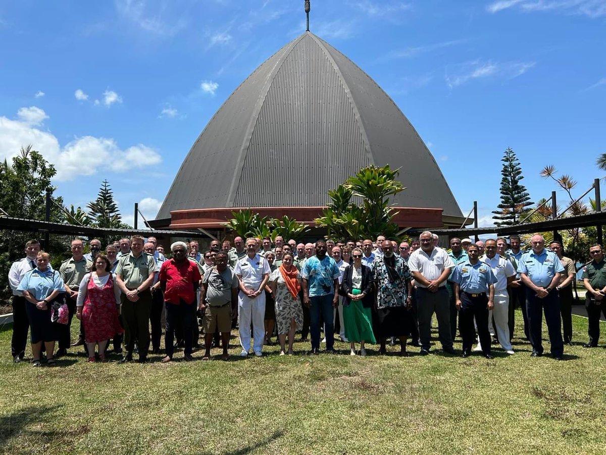 Felicity Roxburgh tweet media