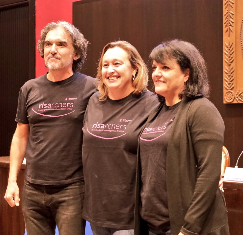 Universidad Zaragoza (@unizar) on Twitter photo Los profesores Mª Eugenia Dies, Reyes Mallada y Fernando Pueyo, miembros de <a href="/RISArchers/">RISArchers</a>, amenizan el acto con sus monólogos, a la espera del fallo del jurado de los premios Triple Hélice <a href="/unizar/">Universidad Zaragoza</a> Los profesores Mª Eugenia Dies, Reyes Mallada y Fernando Pueyo, miembros de <a href="/RISArchers/">RISArchers</a>, amenizan el acto con sus monólogos, a la espera del fallo del jurado de los premios Triple Hélice <a href="/unizar/">Universidad Zaragoza</a>