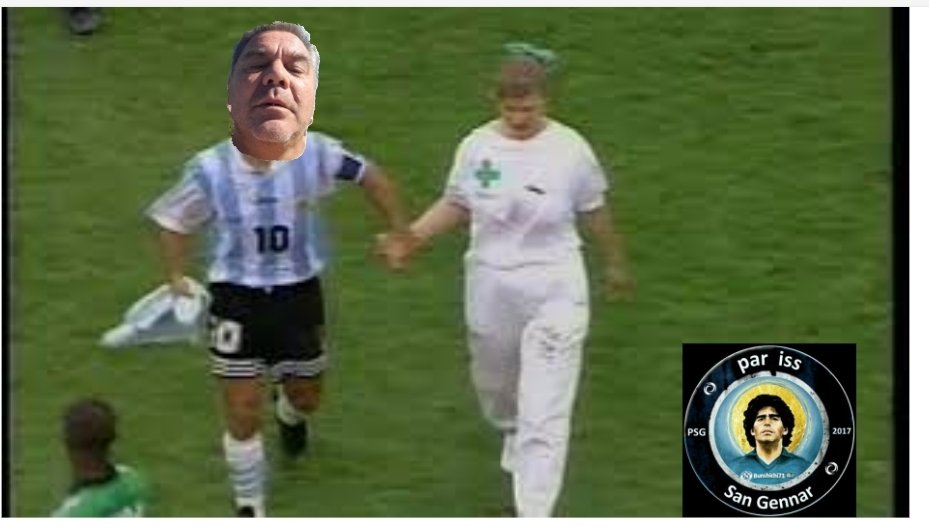 Immagini inedite dal campo.

Ieri dopo la vittoria su Arechi Calcio, il nostro giocatore Gigggio64 è stato invitato a controllo antidoping.

Eccovi la prova: