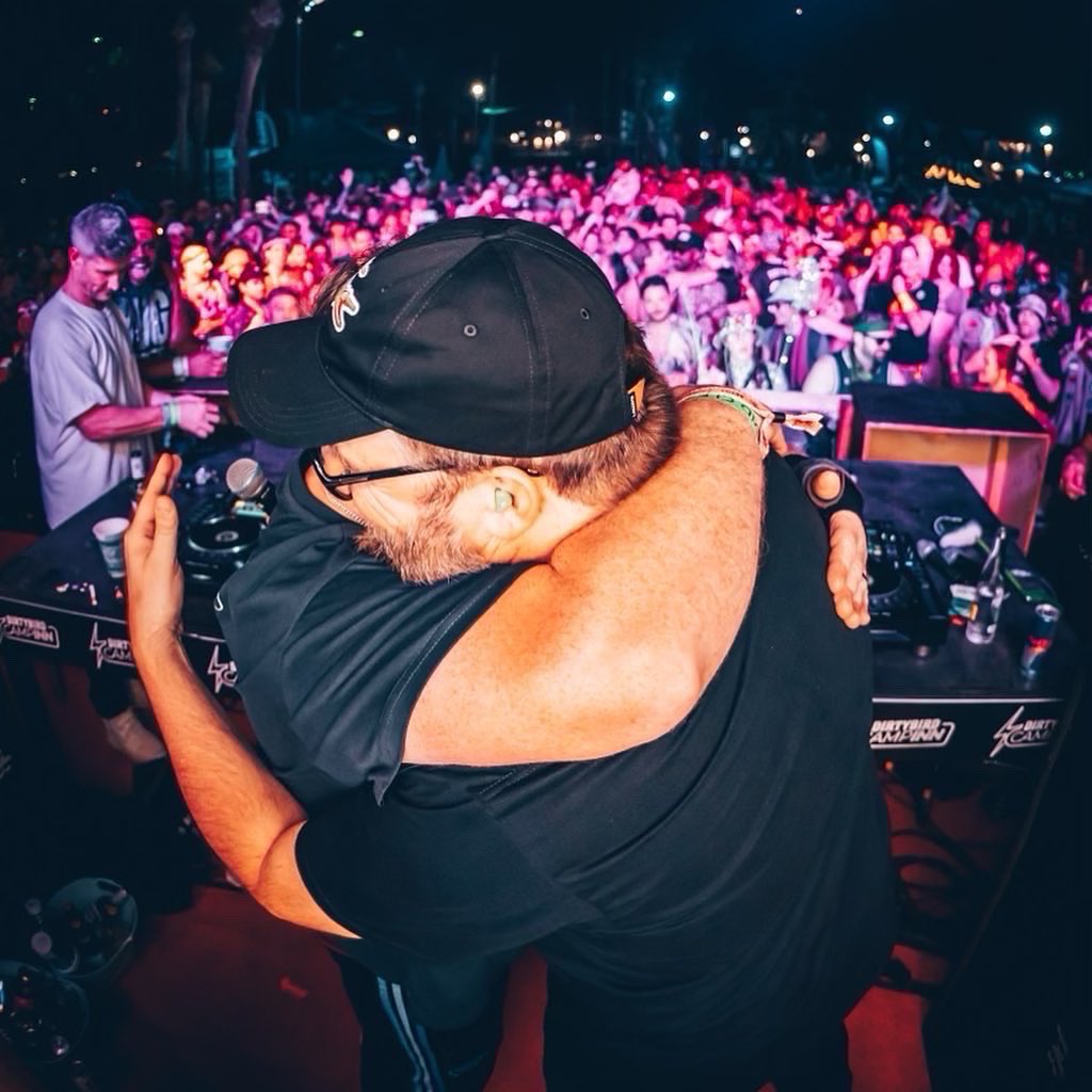 BarclayCrenshaw's tweet image. As you may have heard I’m going on hiatus as Claude VonStroke next year. I’m so excited to focus on my birth-name project, Barclay Crenshaw. Welcome to any new followers who have come over from the VonStroke or Dirtybird pages. A new bass era begins! 

laylo.com/barclaycrensha…