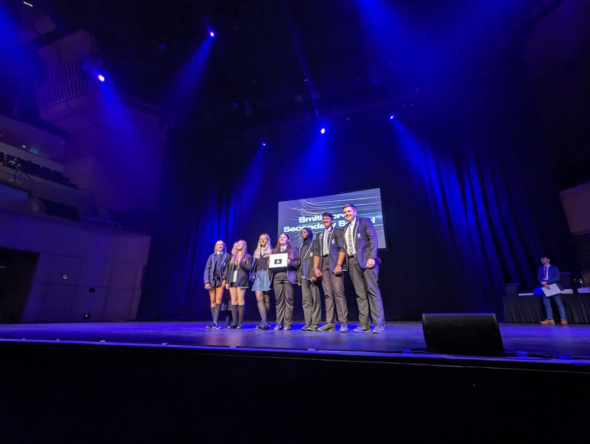 DofEGlasgow (@dofeglasgow) on Twitter photo <a href="/smithycroft282/">Smithycroft Secondary</a> collecting their bronze award. Congratulations!
#DofEGlasgowInspirationAwards23 <a href="/smithycroft282/">Smithycroft Secondary</a> collecting their bronze award. Congratulations!
#DofEGlasgowInspirationAwards23