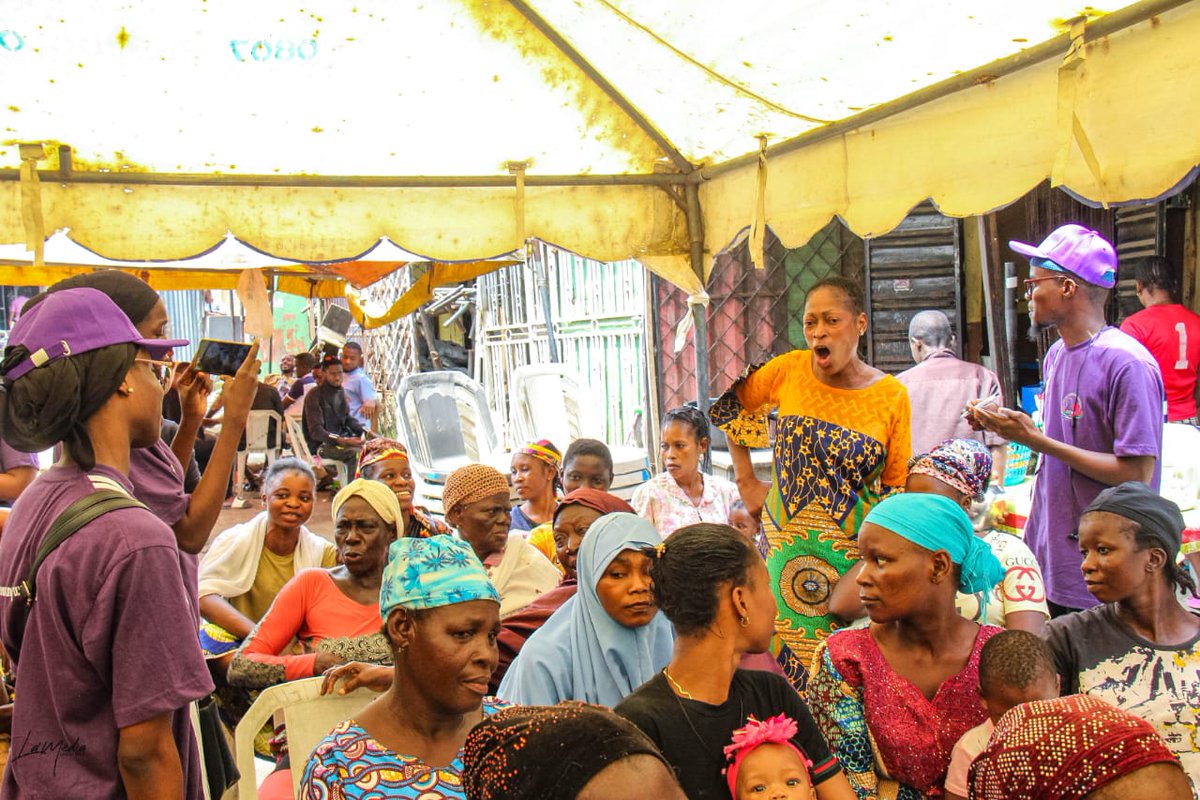 KWH_Foundation's tweet photo. #lastweekoutreach
#wemadepeoplesmiled
#impacttoimpact
#womencanbegreat
#wegivehope
#Thejourneyofimpactingbegins
#Impactfulbeginings
#Ngolauchaweek
#changinglivesofwomentogether https://t.co/dRyNIAZfSY