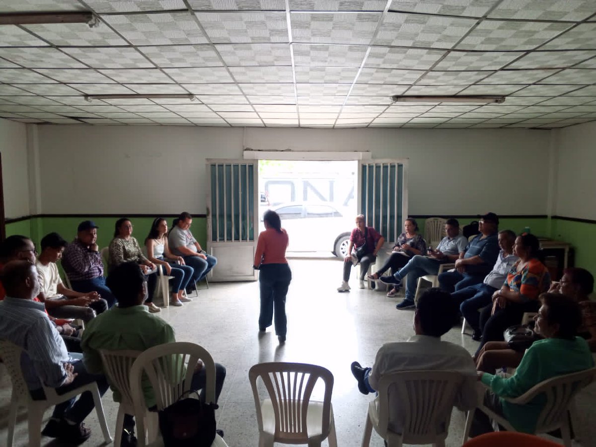 sandraalfaro's tweet photo. #15Nov23 #SandraAlfaro Nuestro empeño es la lucha por la UNIDAD y la libertad de #Venezuela, hoy lo ratificamos en nuestra reunión ordinaria del CES @ADemocratica #Monagas, nuestra dirigencia está activa y comprometida en Pquias y Mpios, cumpliendo las líneas de @hramosallup https://t.co/dfb1EzhcCa