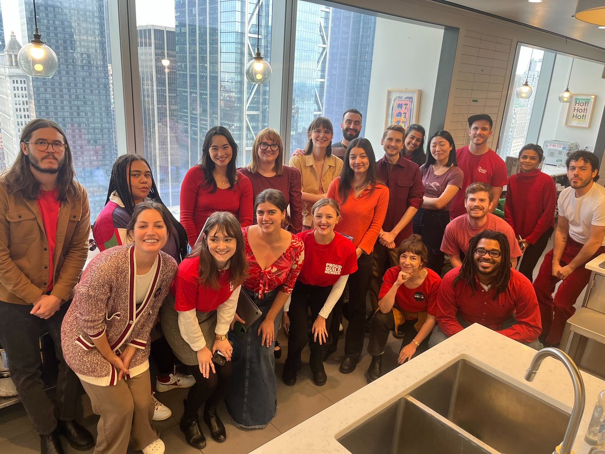 Today @bonappetit and @Epicurious staffers stepped out of a print pitch meeting for a coordinated Lunch Break in protest of proposed layoffs at @CondeNast. Instead of the pitch meeting, union members are having a protest lunch in the food brands’ Test Kitchen.