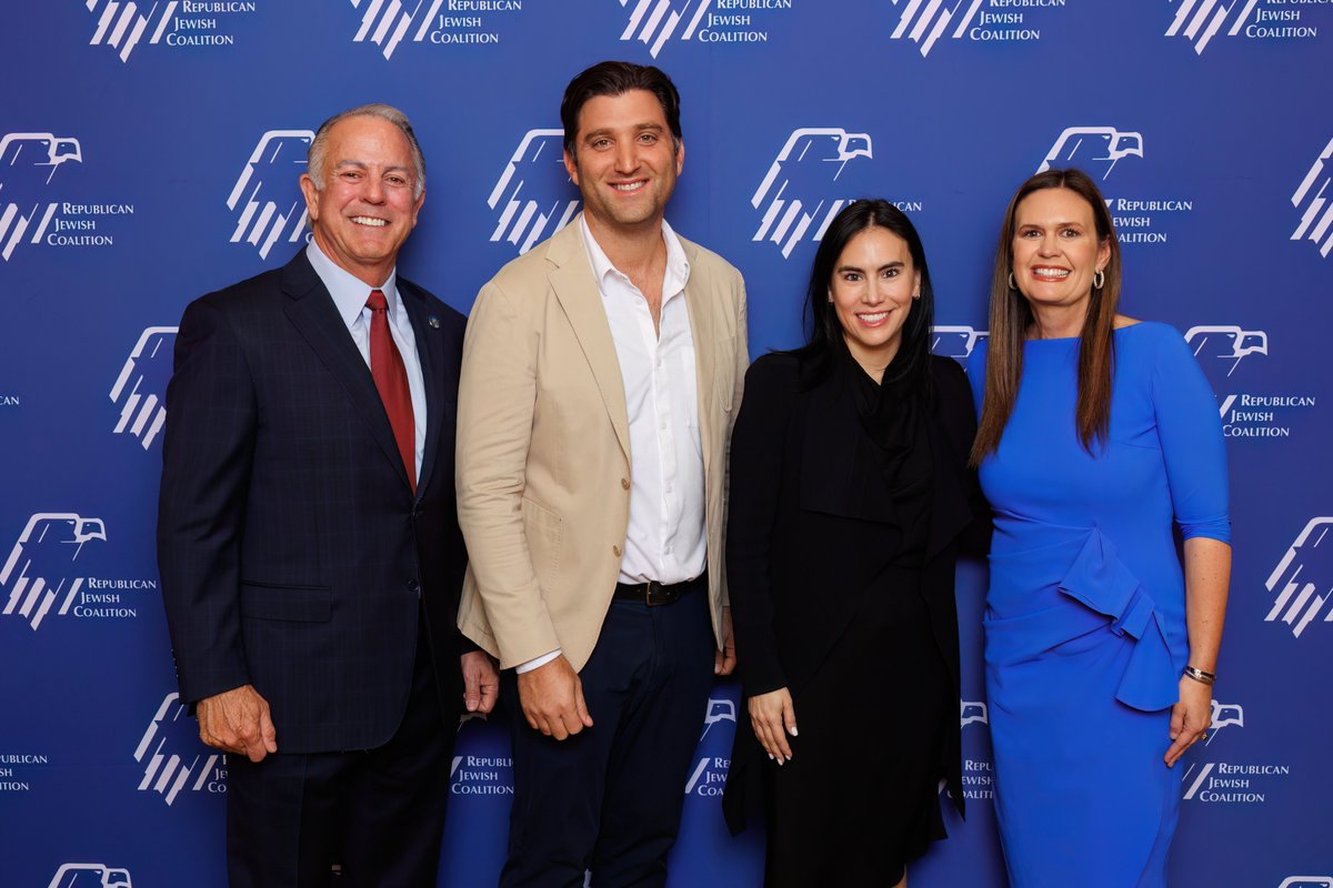 ICYMI: Highlights from the <a href="/RJC/">RJC</a> Summit, LSN's <a href="/GabeGroisman/">Gabriel Groisman</a> and Nicole Gomez Goldmeier (<a href="/ng827/">Nicole Gomez Goldmeier</a>) with Governors <a href="/JoeLombardoNV/">Joe Lombardo</a> and <a href="/SarahHuckabee/">Sarah Huckabee Sanders</a>. Discussions at the summit offered deep insights into issues of Jewish safety and support of Israel. 🇺🇸🇮🇱