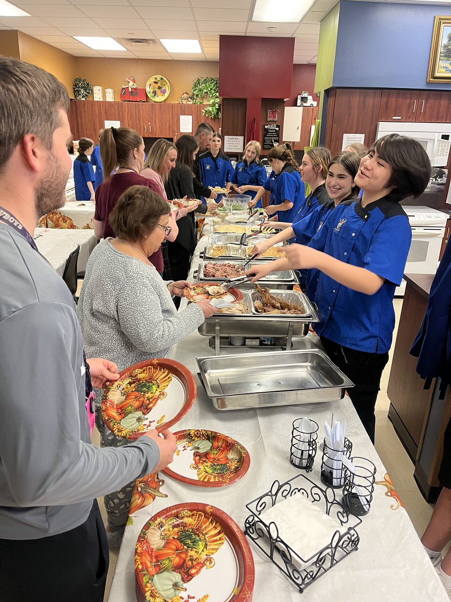 Sundae Foster tweet media