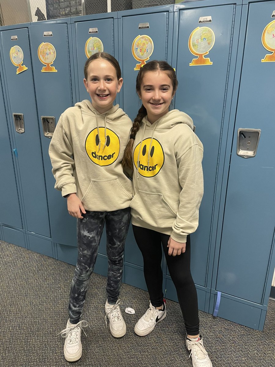 Twinning in room 208!!!!! #d30learns