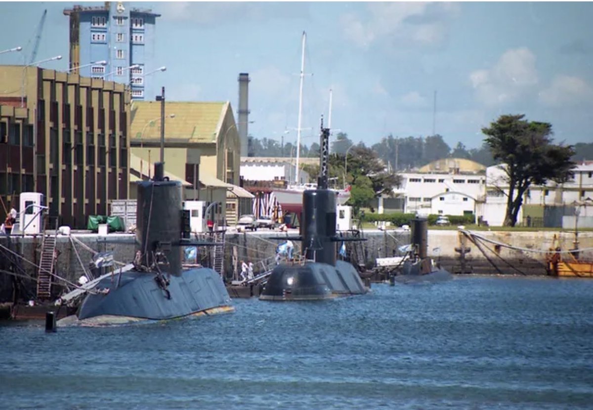 PucaraDefensa's tweet photo. Seis años de la #tragedia del #ARA #SanJuan, sin respuestas ni futuro
@MindefArg @Armada_Arg #44Presentes #4R4 #Submarino #Malvinas #soberania #FFEE #apca #apbt #ssk 

https://t.co/WsR6dSQ4F9 https://t.co/UXIMFLespo