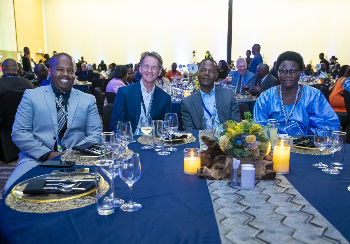 RwandaLocalGov's tweet image. To conclude the second day of #CLGC2023, a gala dinner was hosted at KCC.

Participants enjoying cultural entertainment.

More pictures: shorturl.at/dBDW2