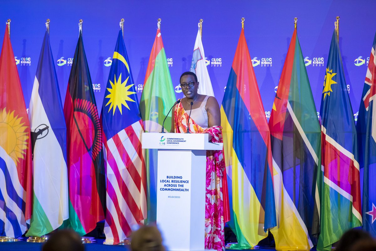 RwandaLocalGov's tweet image. To conclude the second day of #CLGC2023, a gala dinner was hosted at KCC.

Participants enjoying cultural entertainment.

More pictures: shorturl.at/dBDW2