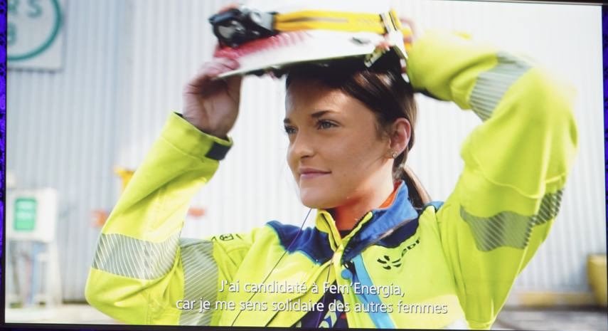 CGrandjean_'s tweet photo. Oui, les femmes ont toute leur place dans le nucléaire !

☢️ Très heureuse de remettre ce soir à 2 lycéennes professionnelles le prix Fem’Energia 2023. Vous êtes un exemple et une source d’espoir pour tant de jeunes filles, que nous soutenons dans leur orientation et insertion. https://t.co/VZ4lAWG30g