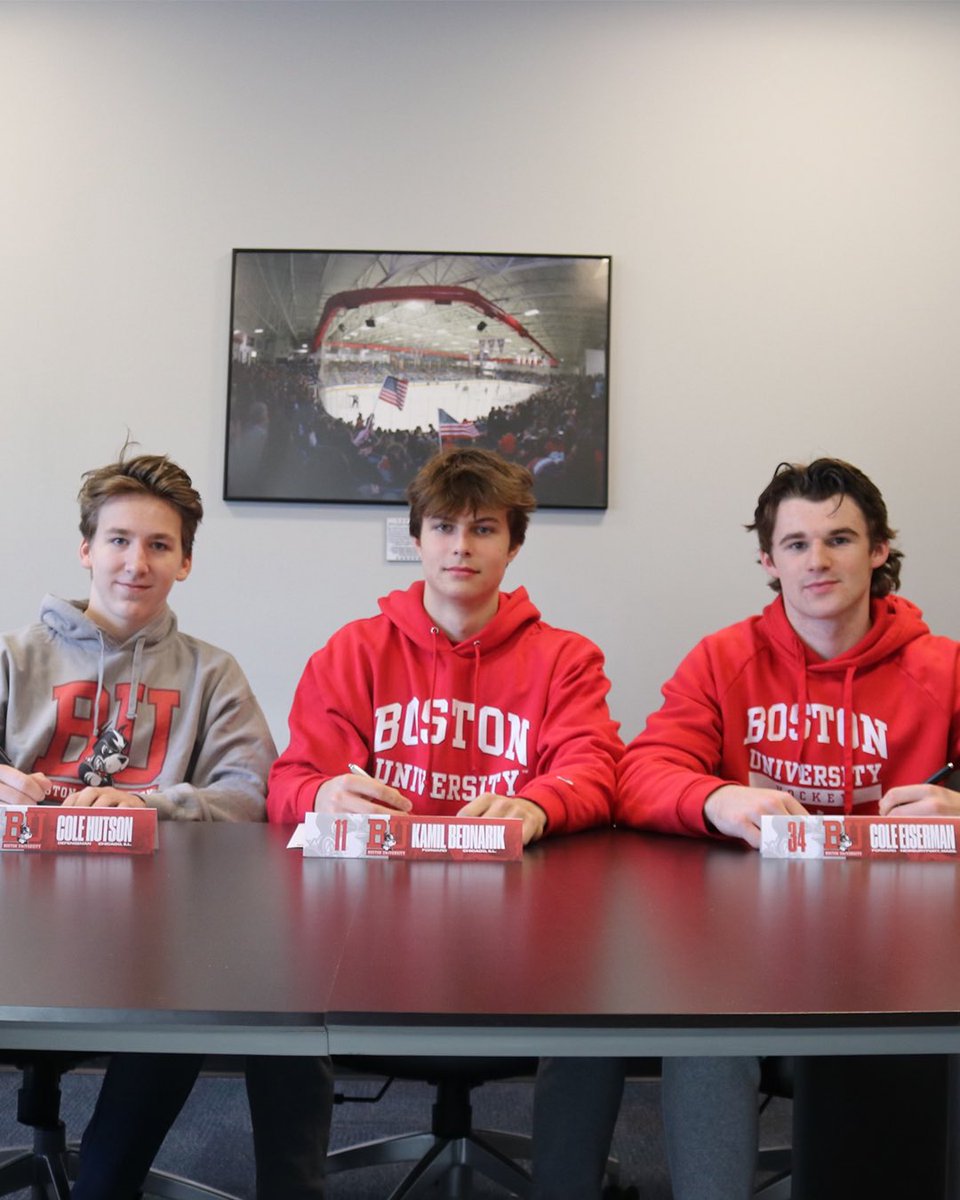 The future <a href="/TerrierHockey/">BU Men's Hockey</a> ! Congrats boys 🇺🇸