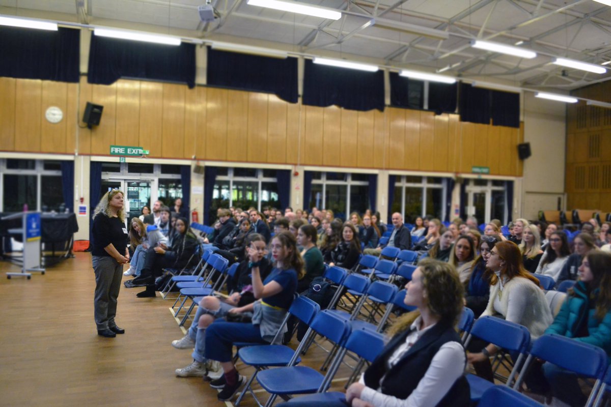 Dr Lori Minini (@loriminini) on Twitter photo Delighted to present my latest study <a href="/StMarysPsy/">St.Mary's Psychology</a> <a href="/YourStMarys/">St Mary's University</a> yesterday to the parents and students <a href="/WaldegraveSch/">Waldegrave School</a> for their Festival of Social Science. The audience's enthusiasm and questions were truly inspirational. Thank you <a href="/WaldegraveSch/">Waldegrave School</a> for having me!🧠🎓💡 Delighted to present my latest study <a href="/StMarysPsy/">St.Mary's Psychology</a> <a href="/YourStMarys/">St Mary's University</a> yesterday to the parents and students <a href="/WaldegraveSch/">Waldegrave School</a> for their Festival of Social Science. The audience's enthusiasm and questions were truly inspirational. Thank you <a href="/WaldegraveSch/">Waldegrave School</a> for having me!🧠🎓💡