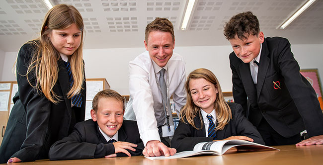 Peacehaven Community School is looking for an enthusiastic and experienced SEND Administrative Assistant to join their team.

If you’re a dynamic individual with a passion for challenging and motivating students then they will want to hear from you!

lovelocaljobs.com/job/911284/sen…