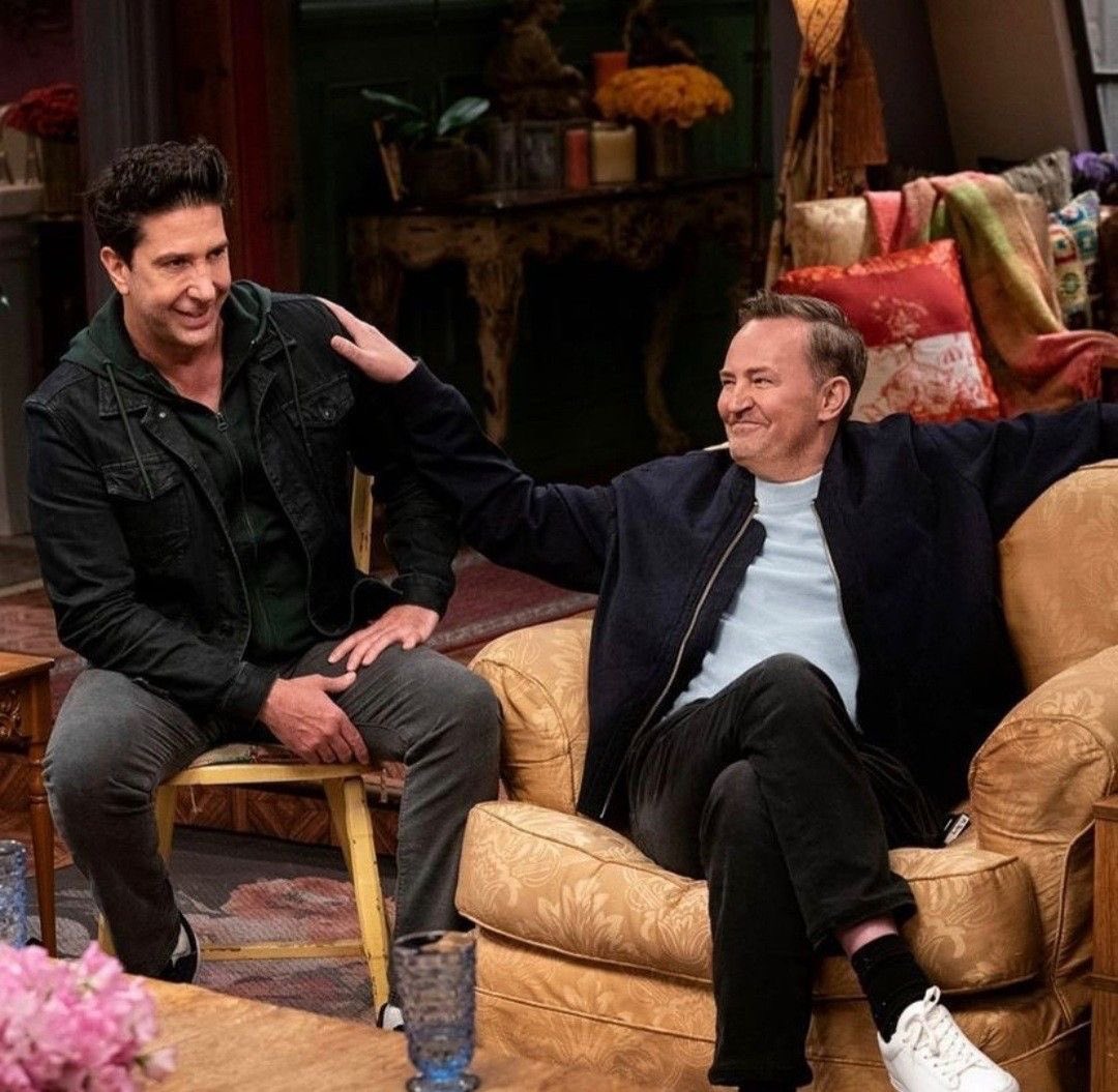 Inside Friends tweet media