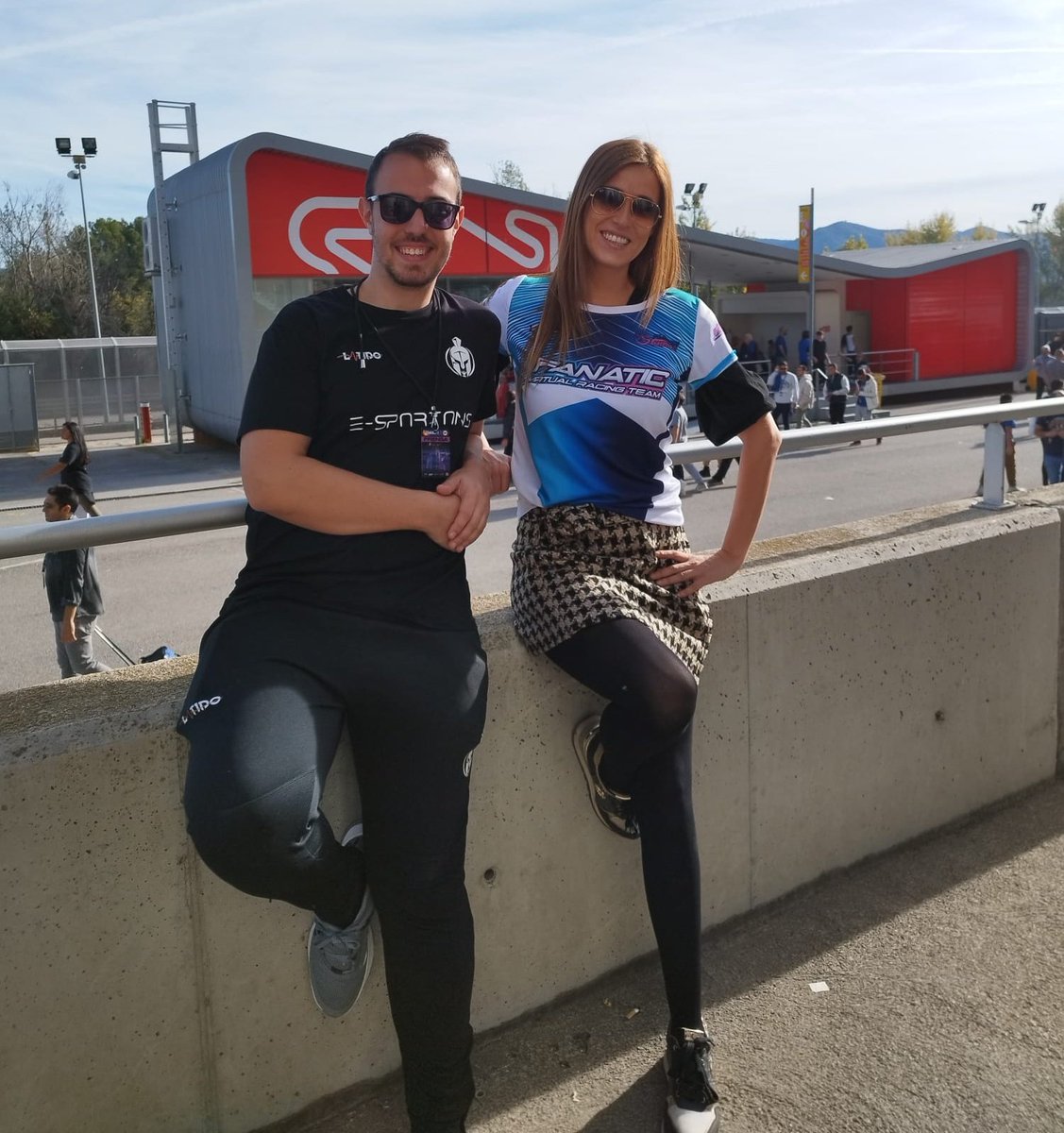 Momentazo con <a href="/E__Spartans/">ESpartans</a> organización de #F1 👌🏼👌🏼 en el <a href="/Circuitcat_cat/">Circuit de Barcelona-Catalunya</a>

Un placer conoceros y nos vemos en la siguiente 😊😊😊

<a href="/FanaticVirtual/">FANATIC Virtual Racing Team</a>
<a href="/RacingFusion/">Fusion Racing Girls</a>

#simracing #gaming #racer #bcn #circuit #formula #granpremio #clio #cliosport #copaclio #f4