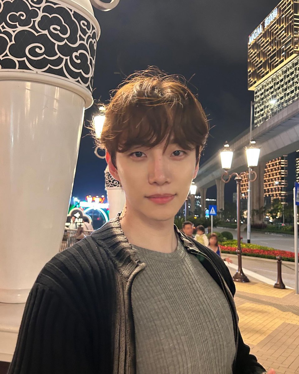 Nuneogun_DDook's tweet photo. 탐라 대동단결 https://t.co/pWlD6E4Y0W