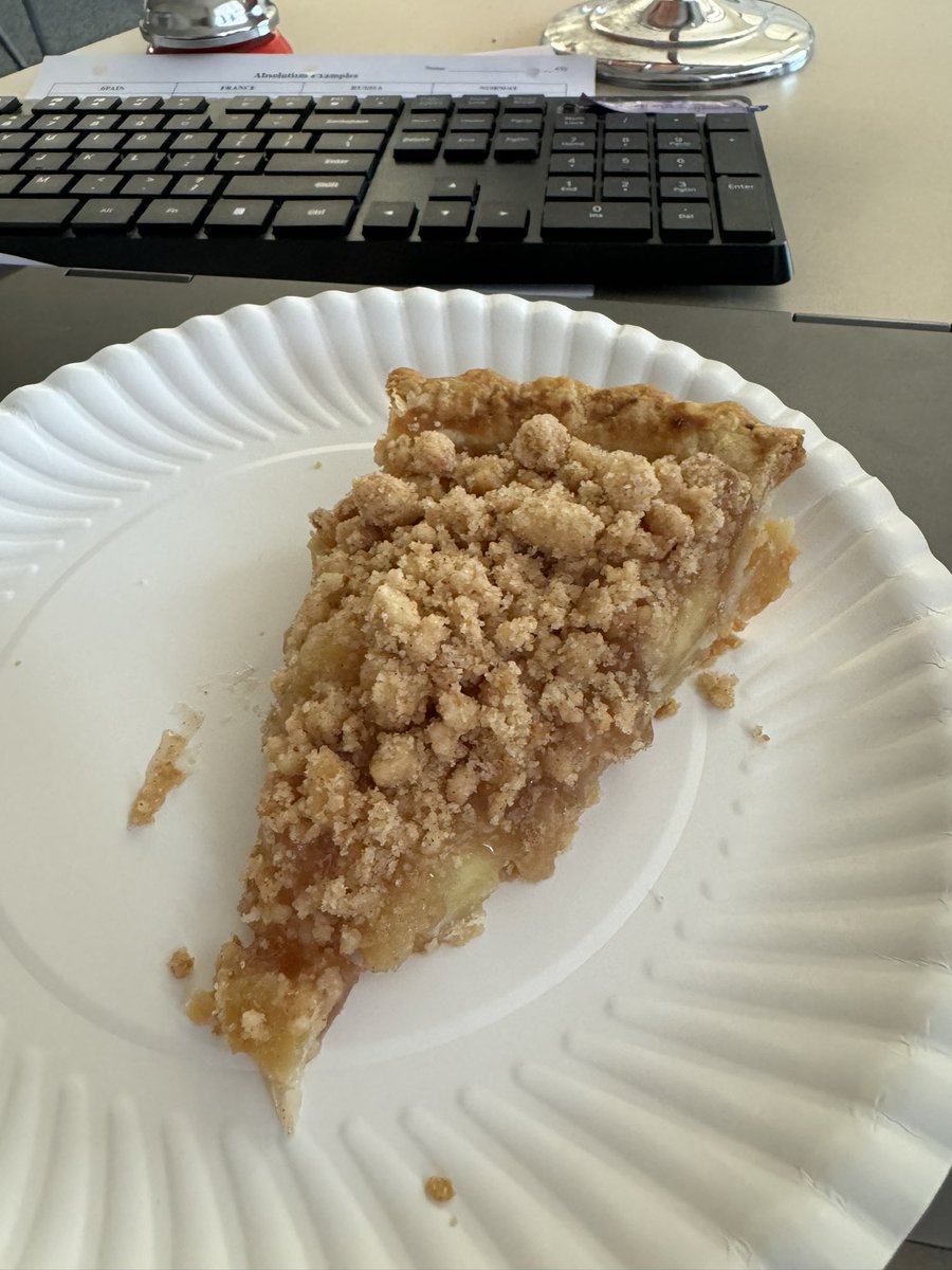 Mrs. Amos tweet media