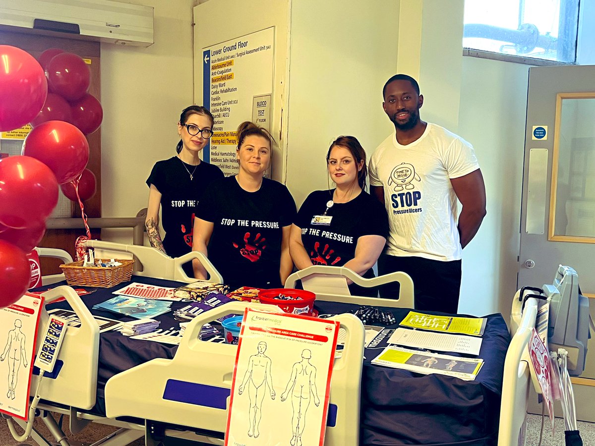 Zack_flenhealth's tweet photo. The Hillingdon Hospital were well prepared for this years #StopThePressure week! 🤩@HillingdonNHSFT TVN team have everything you need to know about Pressure ulcer prevention 🛑. PU prevention is everyone’s responsibility ❤️ #EveryContactCounts
#IAmFlenHealth #Flaminal #FlamigelRT https://t.co/btIbxoO40e