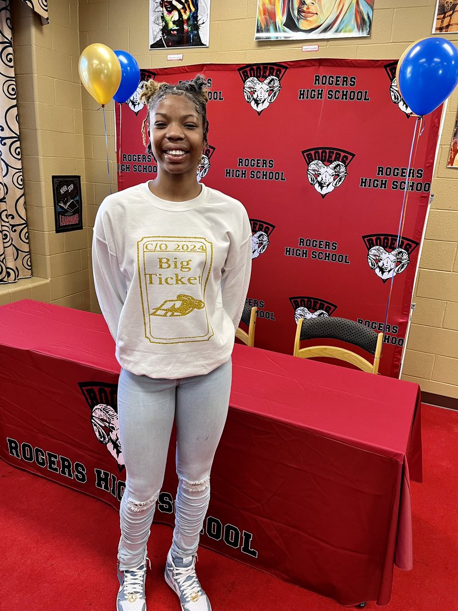 Another Ram going D1

Congratulations to Ni’Rah Clark on her official commitment to Akron!