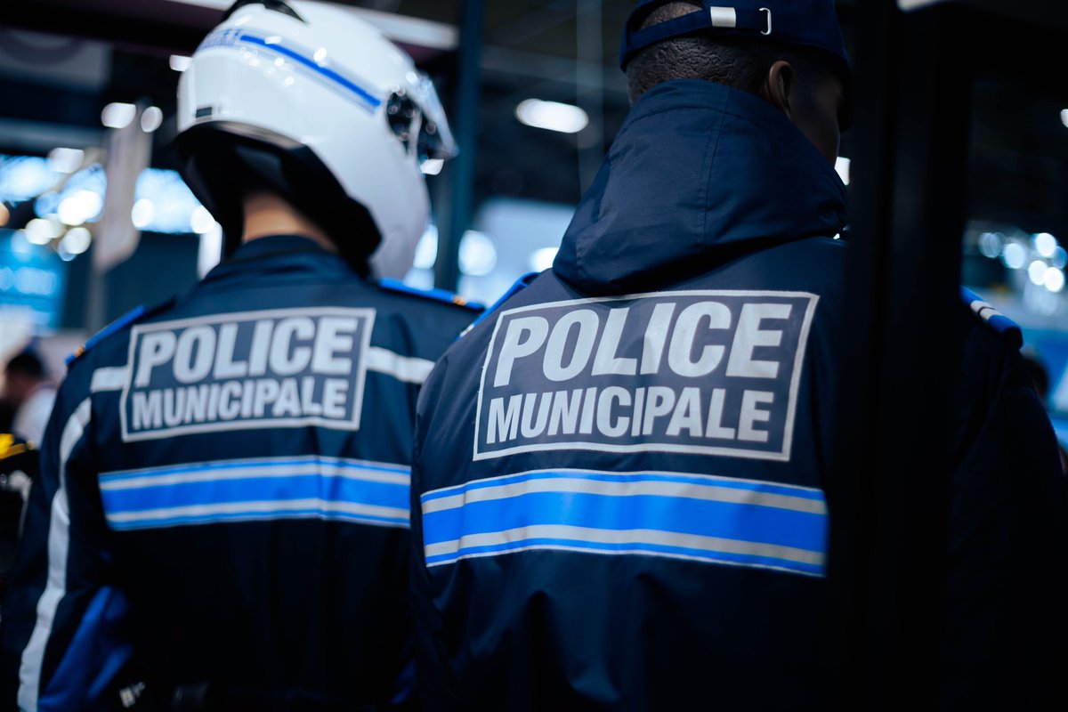 J_Bardella's tweet image. Nos PME spécialisées dans la sécurité ont besoin d’être soutenues par la commande publique, qui leur offre de la visibilité. 

Nous défendons le patriotisme économique : les entreprises françaises doivent être prioritaires dans les marchés publics. #Milipol